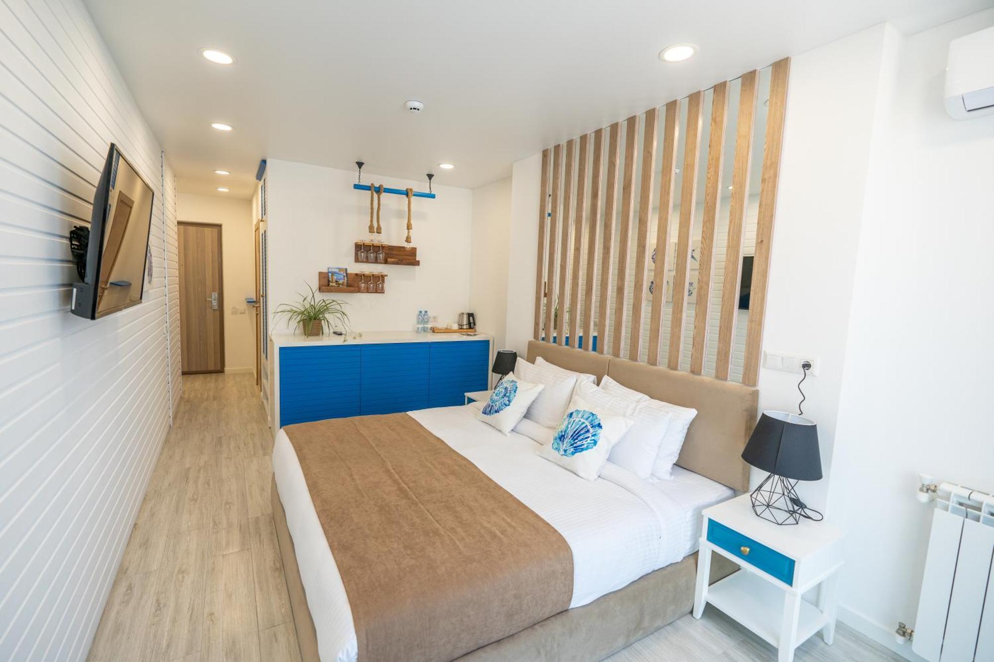 Seagull Beachfront Boutique Hotel Batumi Rom bilde