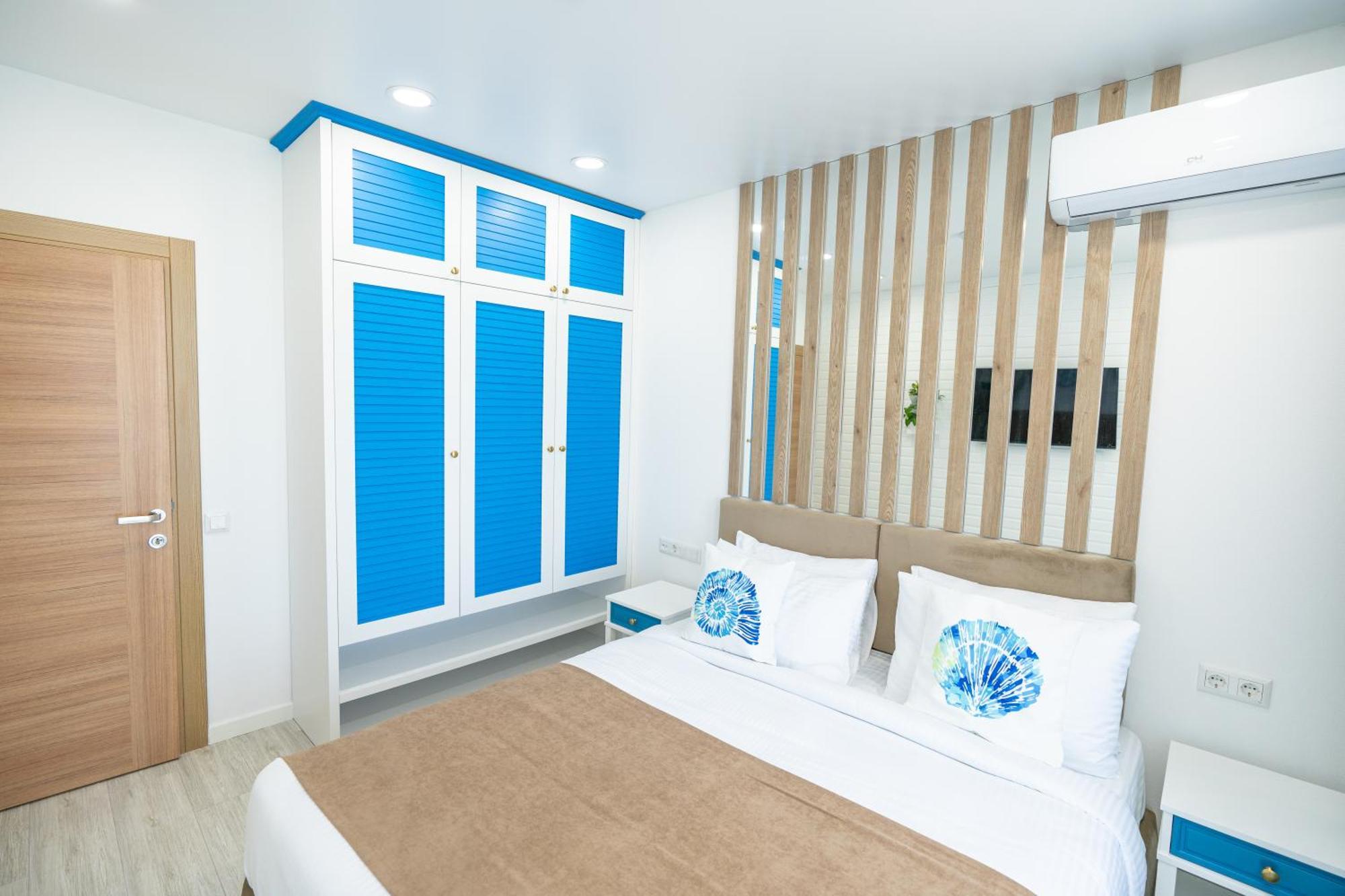 Seagull Beachfront Boutique Hotel Batumi Rom bilde