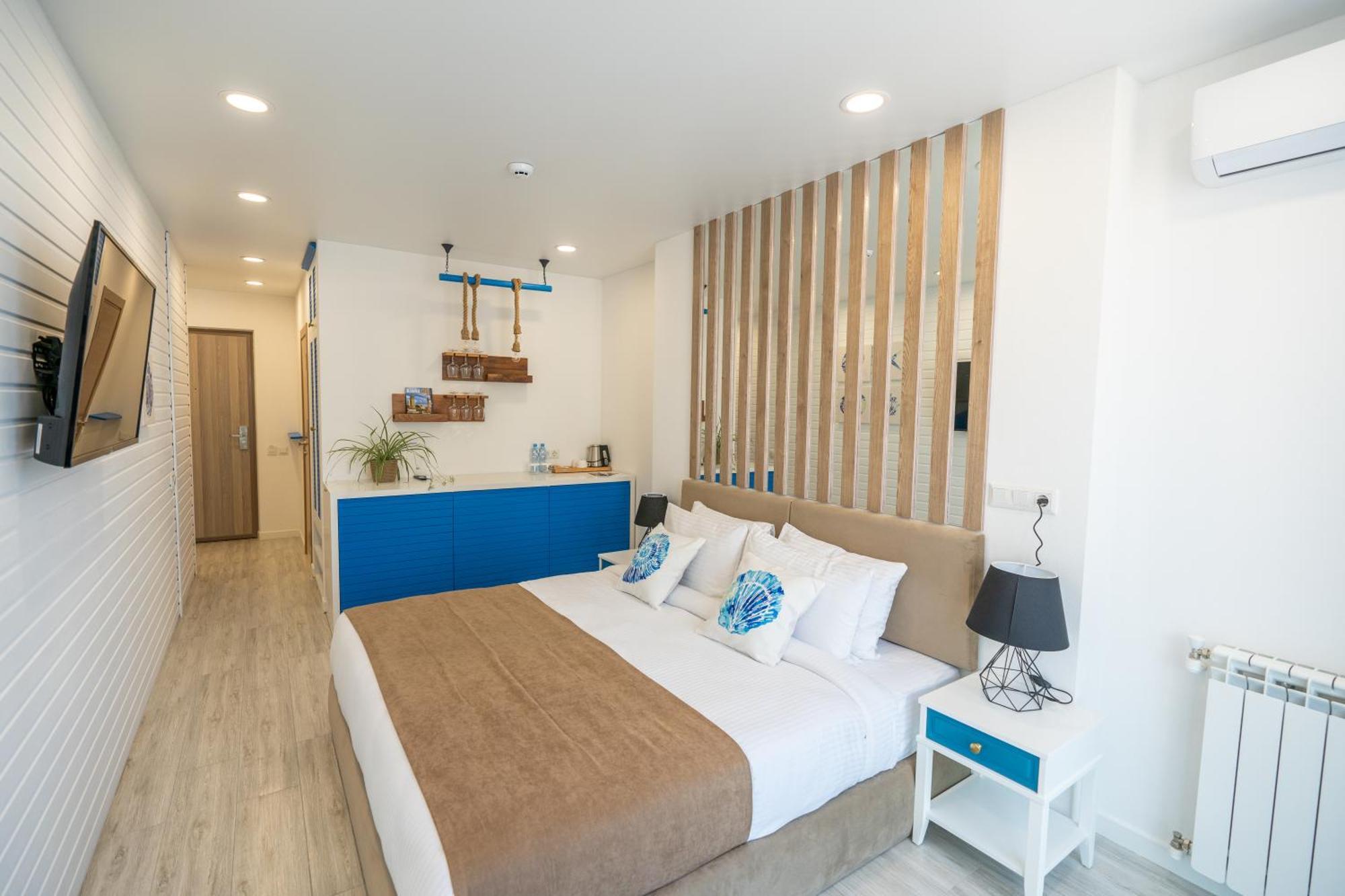 Seagull Beachfront Boutique Hotel Batumi Rom bilde