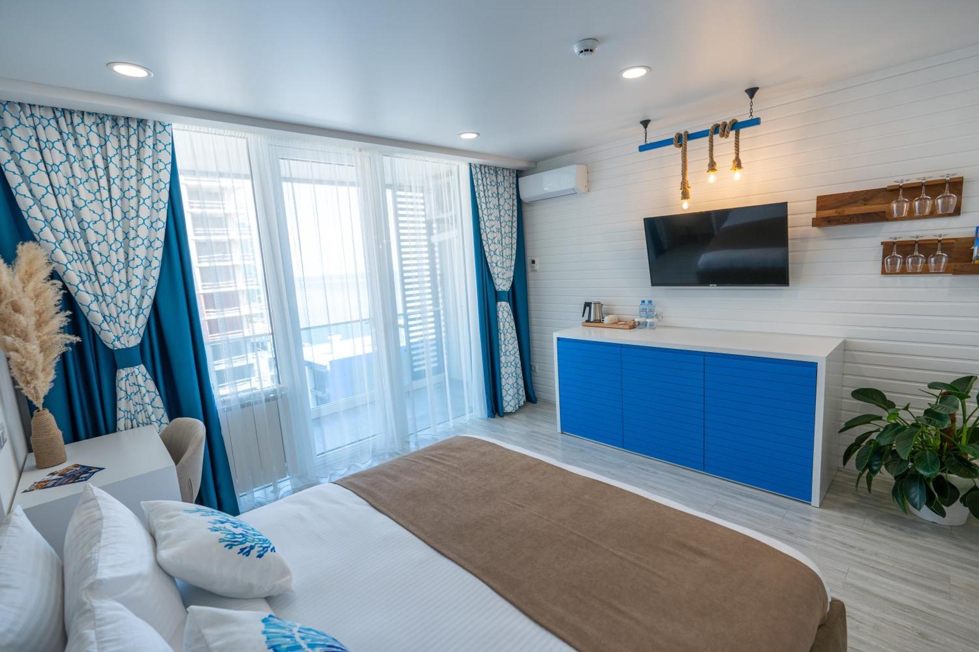 Seagull Beachfront Boutique Hotel Batumi Rom bilde